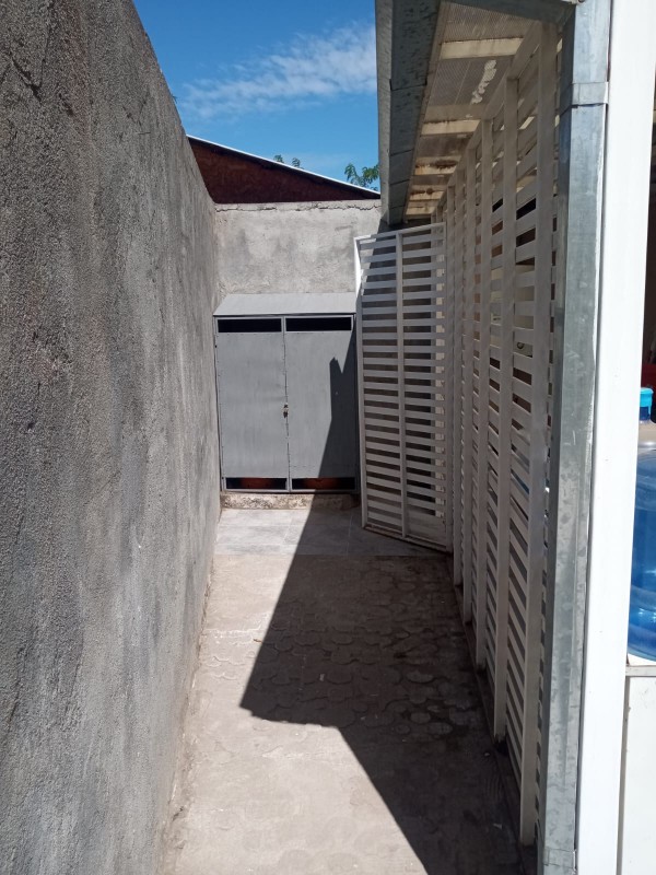 Casa en Venta – Calera de Tango Piscina – Quincho