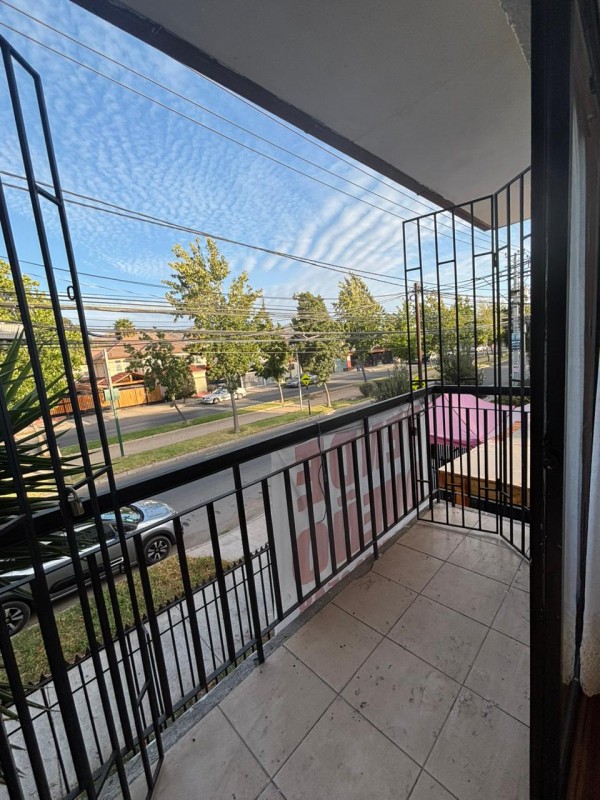 Casa en Barrio Tranquilo de Maipú, Ideal para Familia