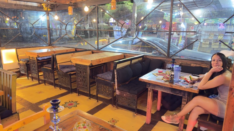 Restaurante Con Patente de Alcohol en la Reina