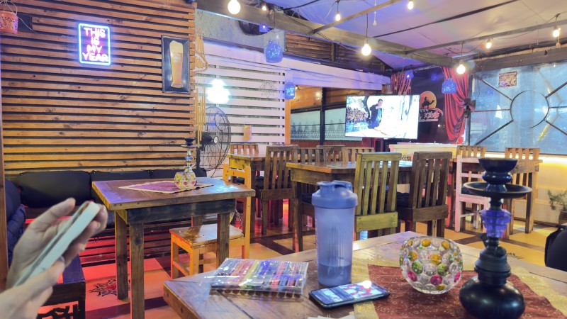 Restaurante Con Patente de Alcohol en la Reina
