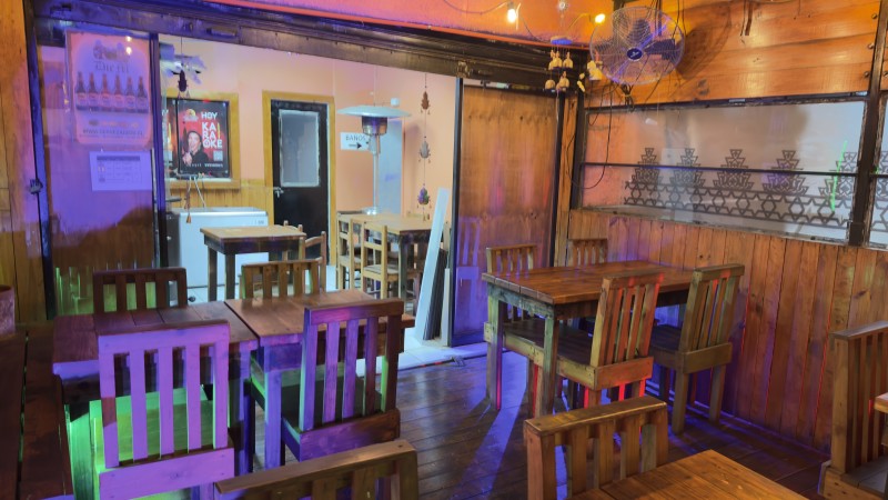 Restaurante Con Patente de Alcohol en la Reina