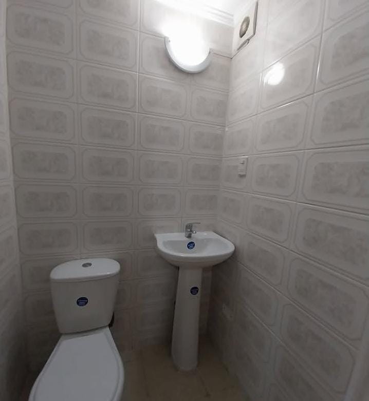 Se Vende Casa A Pasos de Metro Protectora de la Infancia
