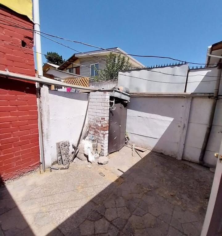 Se Vende Casa A Pasos de Metro Protectora de la Infancia