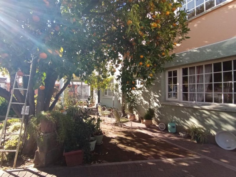 Arriendo Edificio de 2 Pisos en el Centro de Cauquenes