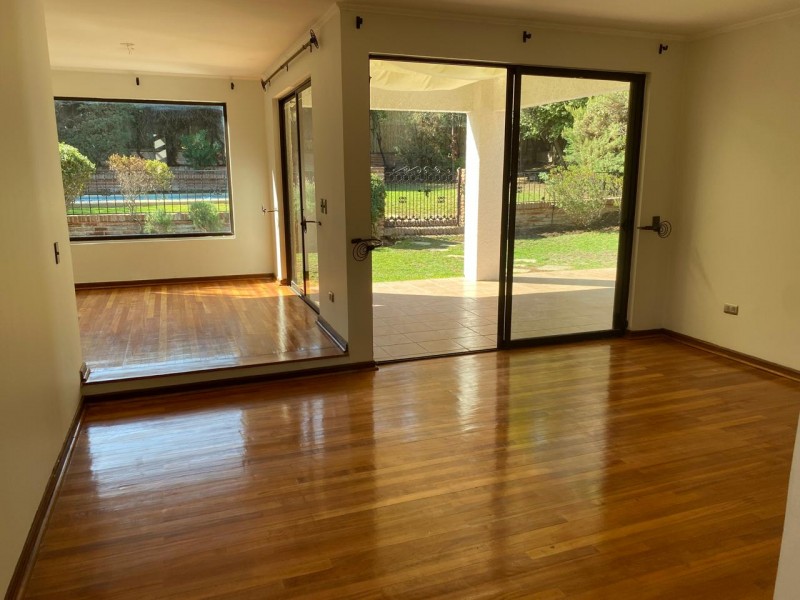 Casa en Venta en Huechuraba, Comuna Con Excelente Calidad