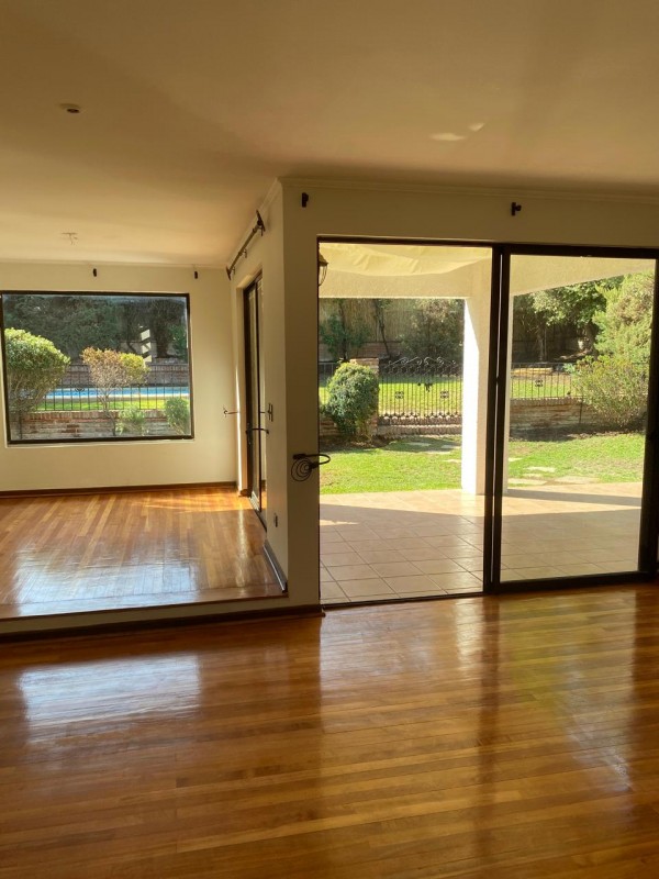 Casa en Venta en Huechuraba, Comuna Con Excelente Calidad