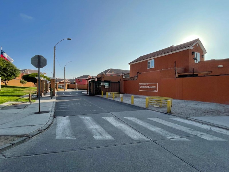 Casa 3D 2B Condominio Sector Costa Laguna