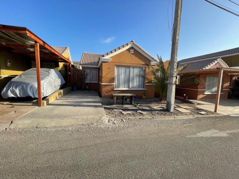 Casa 3D 2B Condominio Sector Costa Laguna