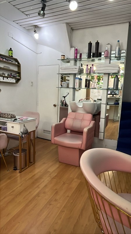 Venta de Derecho de Llaves de Salón de Belleza Integral