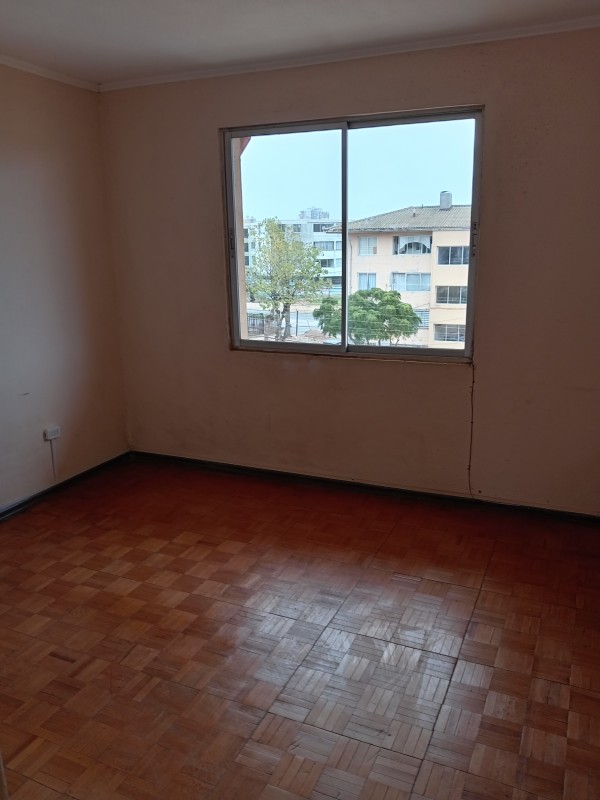 Vendo Departamento Avenida Gomez Carreño Viña Deñ Mar