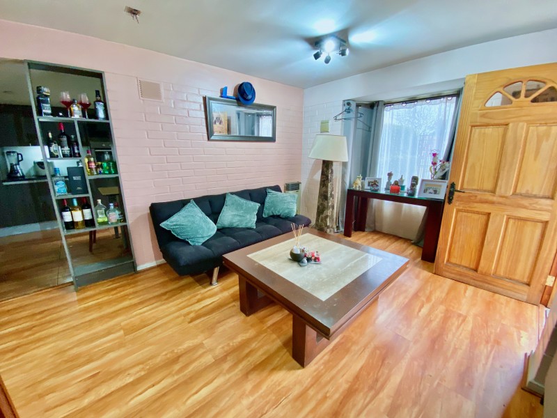 Amplia Casa 3D2B, Larapinta, Lampa
