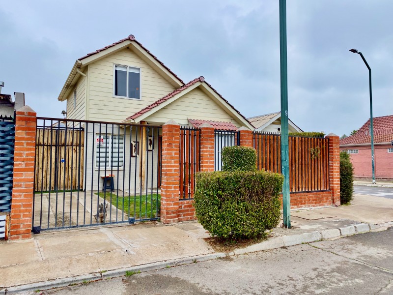 Amplia Casa 3D2B, Larapinta, Lampa