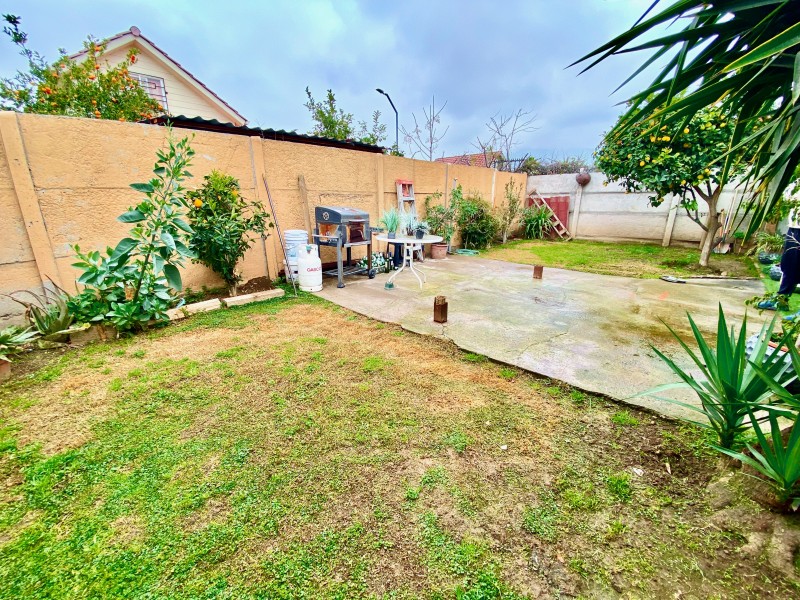 Amplia Casa 3D2B, Larapinta, Lampa