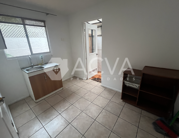 Dueño Vende Casa Dos Pisos Pareada en Condominio Monte Verde