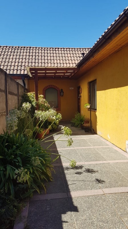 Casa en Venta Santa María de Colín, Talca.