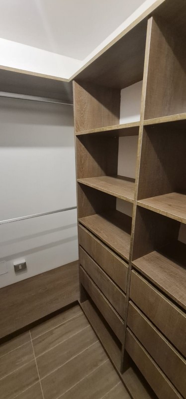 Arriendo Edificio Cataluña Depto. 2D2B + 2 Estac.