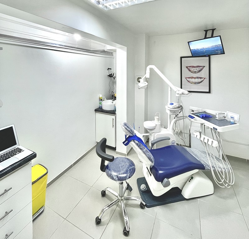 Venta Derecho de Llaves Consulta Dental Equipada, Curauma