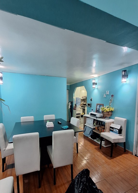 Departamento de Primer Piso Con 4D+1B+1E