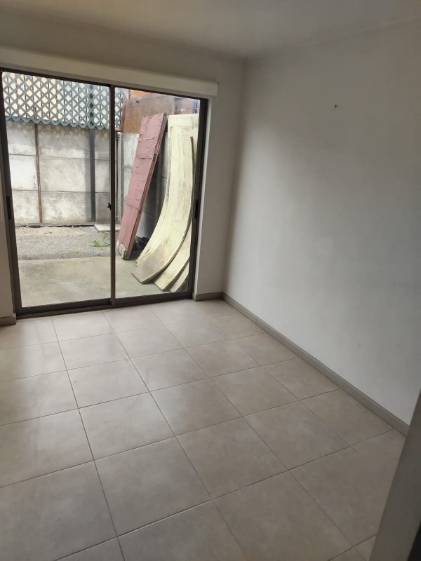 ¡casa Hermosa en Chillán! 3D + 2B, Cocina Amoblada.