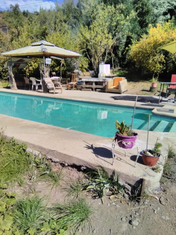 Casa Con Terteno.piscina.arboles.frutales en Produccion.saun