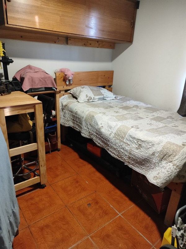 Cerca de Hospital el Carmen, Feria Libres,salas Cuna, Colegi