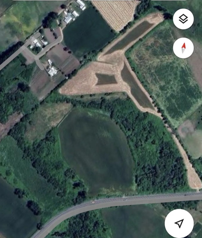 Campo Agrícola y Ganadero