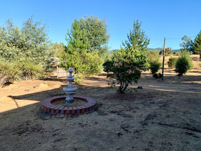 5.600 Mts2 en Nirivilo. Con 2 Casas. Amobladas Vende Dueño.