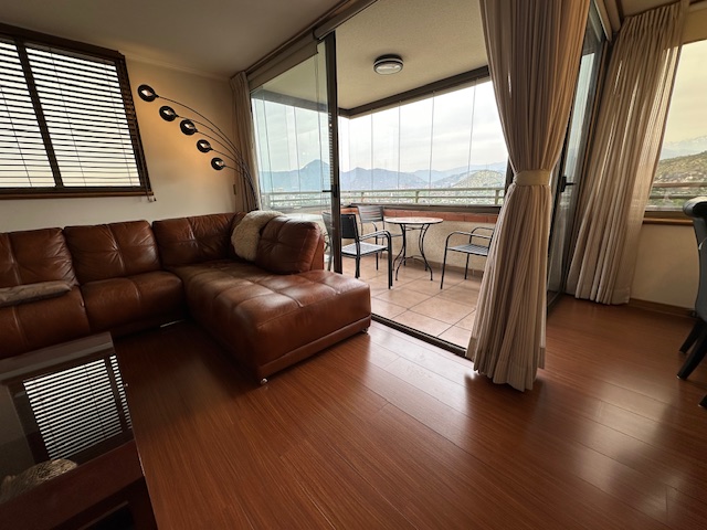 Exclusivo Departamento en los Dominicos 4D 4B