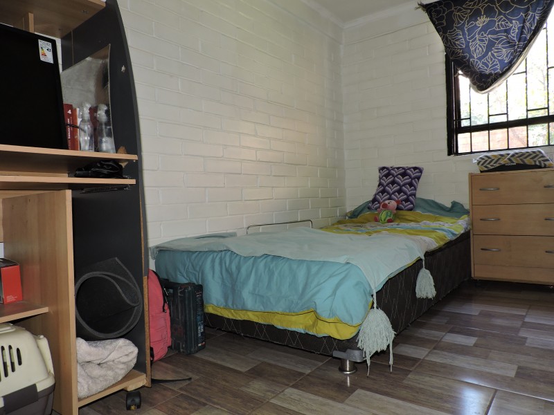 Se Vende Casa de Esquina Con Excelente Ubicación