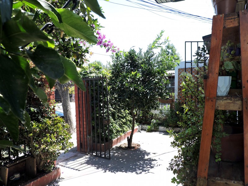 Se Vende Casa de Esquina Con Excelente Ubicación