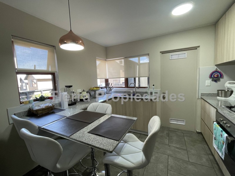 ¡¡casa en Venta Prácticamente Nueva!! Condominio los Angeles
