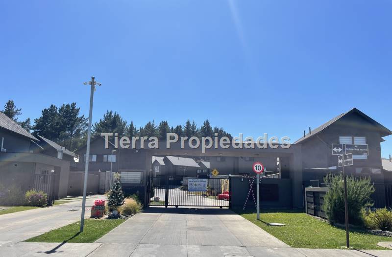 ¡¡casa en Venta Prácticamente Nueva!! Condominio los Angeles