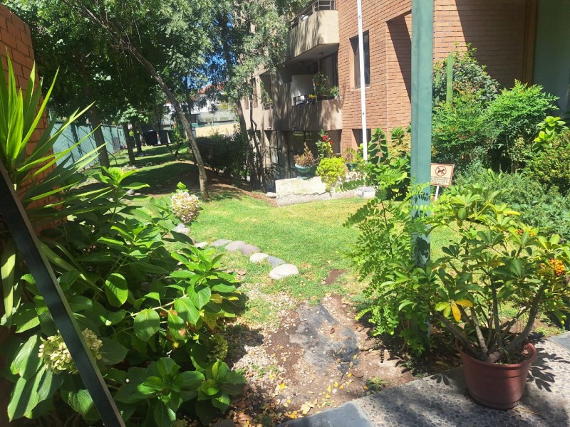 Arriendo Departamento 2 Dormitorio, 1 Baño + Estacionamiento