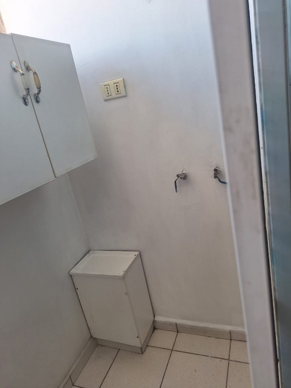 Arriendo Departamento 2 Dormitorio, 1 Baño + Estacionamiento