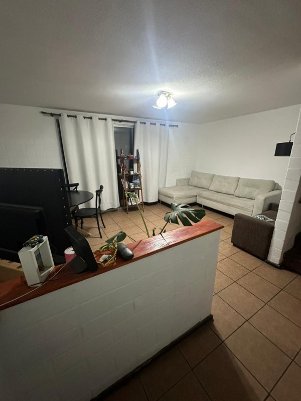 Casa 4D 3B en Quilicura, Patio, Quincho y Estacionamiento