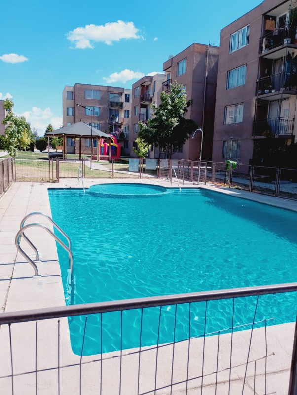 Vendo Departamento en Condominio Santa Victoria, Maipú