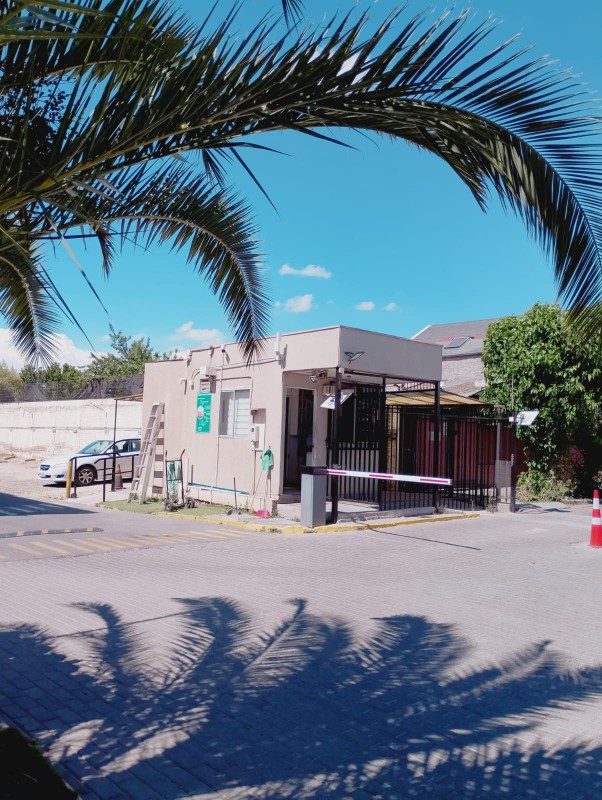 Vendo Departamento en Condominio Santa Victoria, Maipú