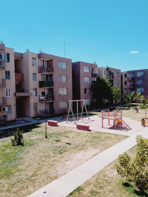 Vendo Departamento en Condominio Santa Victoria, Maipú