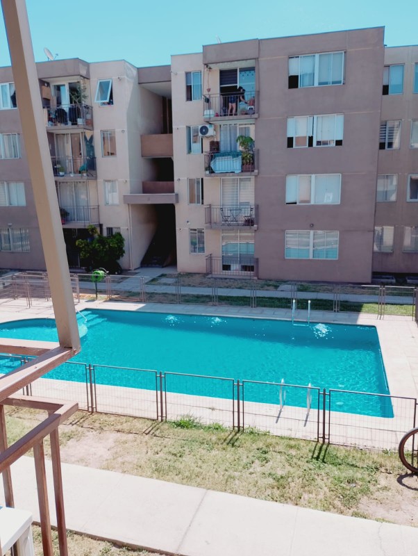 Vendo Departamento en Condominio Santa Victoria, Maipú