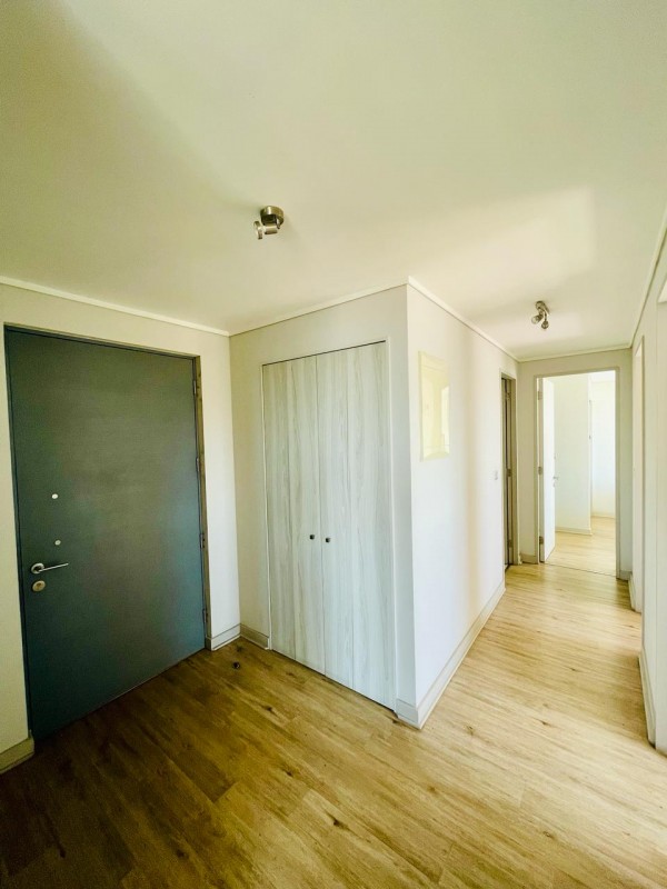 Arriendo Departamento Nuevo y Amoblado 3D+2B+1Est.