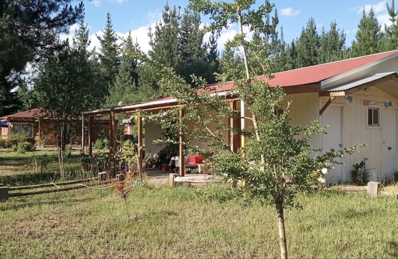 Arriendo Parcela Con Casa y Cabañas Habitacionales