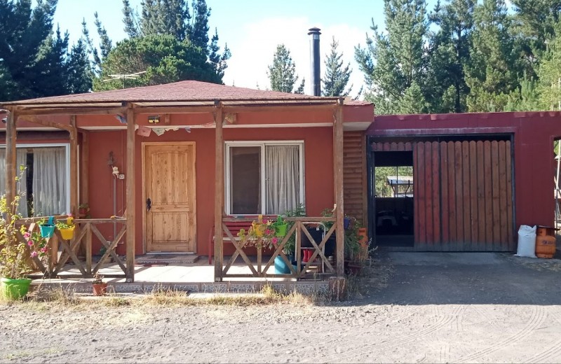 Arriendo Parcela Con Casa y Cabañas Habitacionales