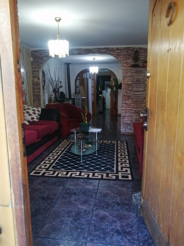 Ampliada y Comoda Casa, Comuna Maipu