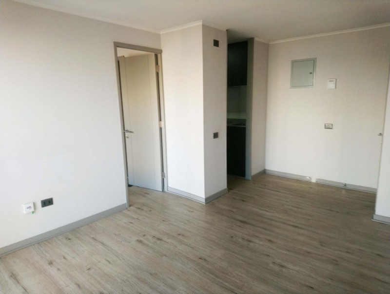 Depto en el Centro: 1 Dormitorio 1 Baño, Metro Santa Ana