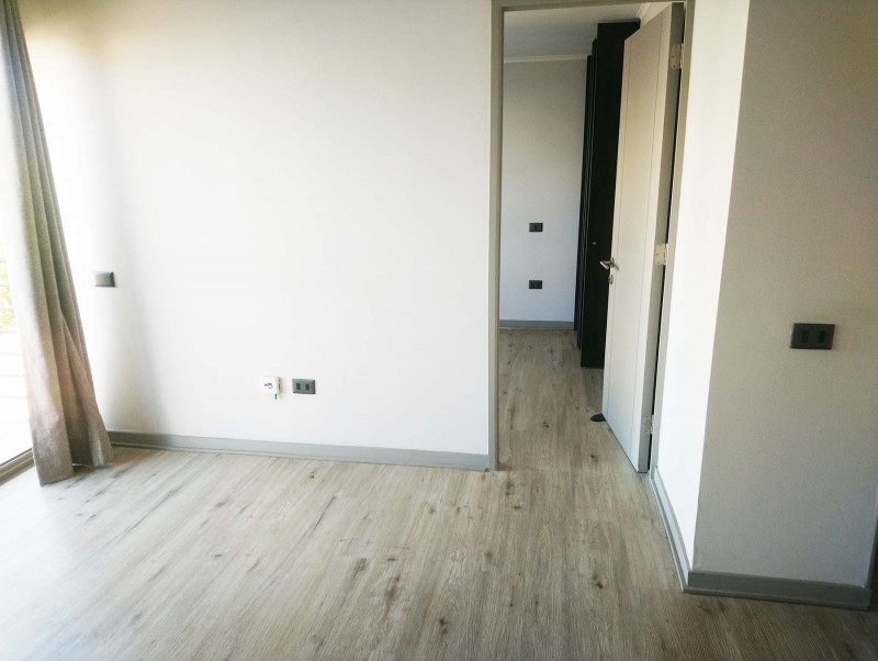Depto en el Centro: 1 Dormitorio 1 Baño, Metro Santa Ana