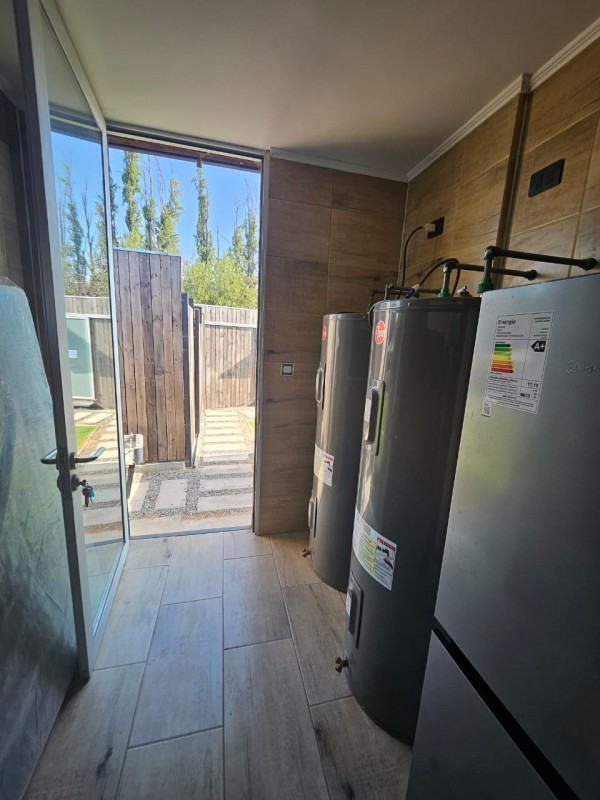 Moderna y Luminosa Casa en Arriendo Con Acceso Independiente