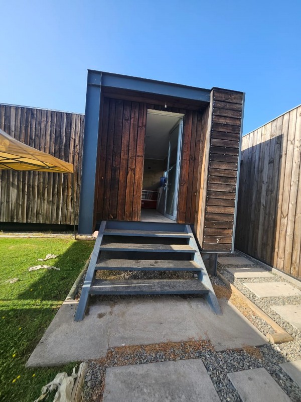 Moderna y Luminosa Casa en Arriendo Con Acceso Independiente
