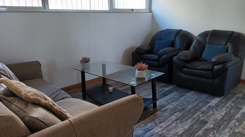 Moderna y Luminosa Casa en Arriendo Con Acceso Independiente