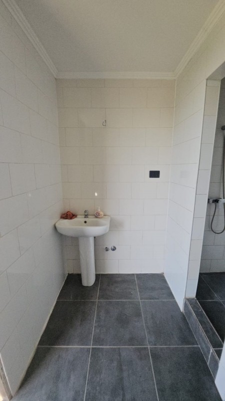 Moderna y Luminosa Casa en Arriendo Con Acceso Independiente
