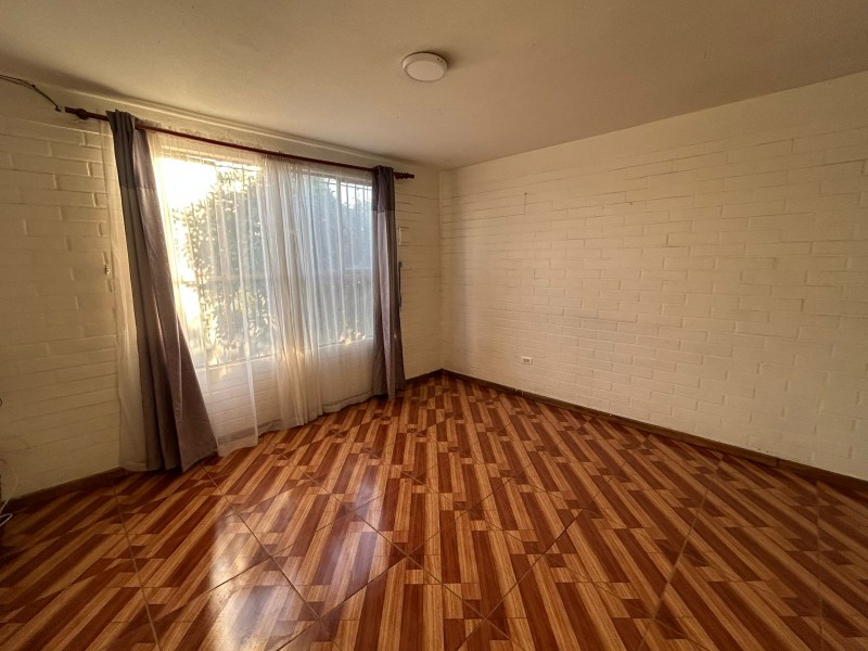 en Optimas Condiciones, Casa en Esmeralda.